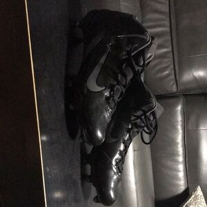 Nike Men's Black Football Cleats